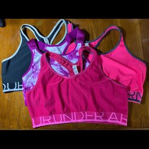 Under Armour Sports Bras - XL
